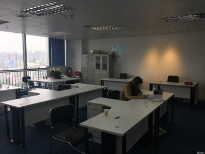 米發(fā)商務(wù)信息咨詢(xún)公司 引領(lǐng)智慧決策，驅(qū)動(dòng)商業(yè)未來(lái)